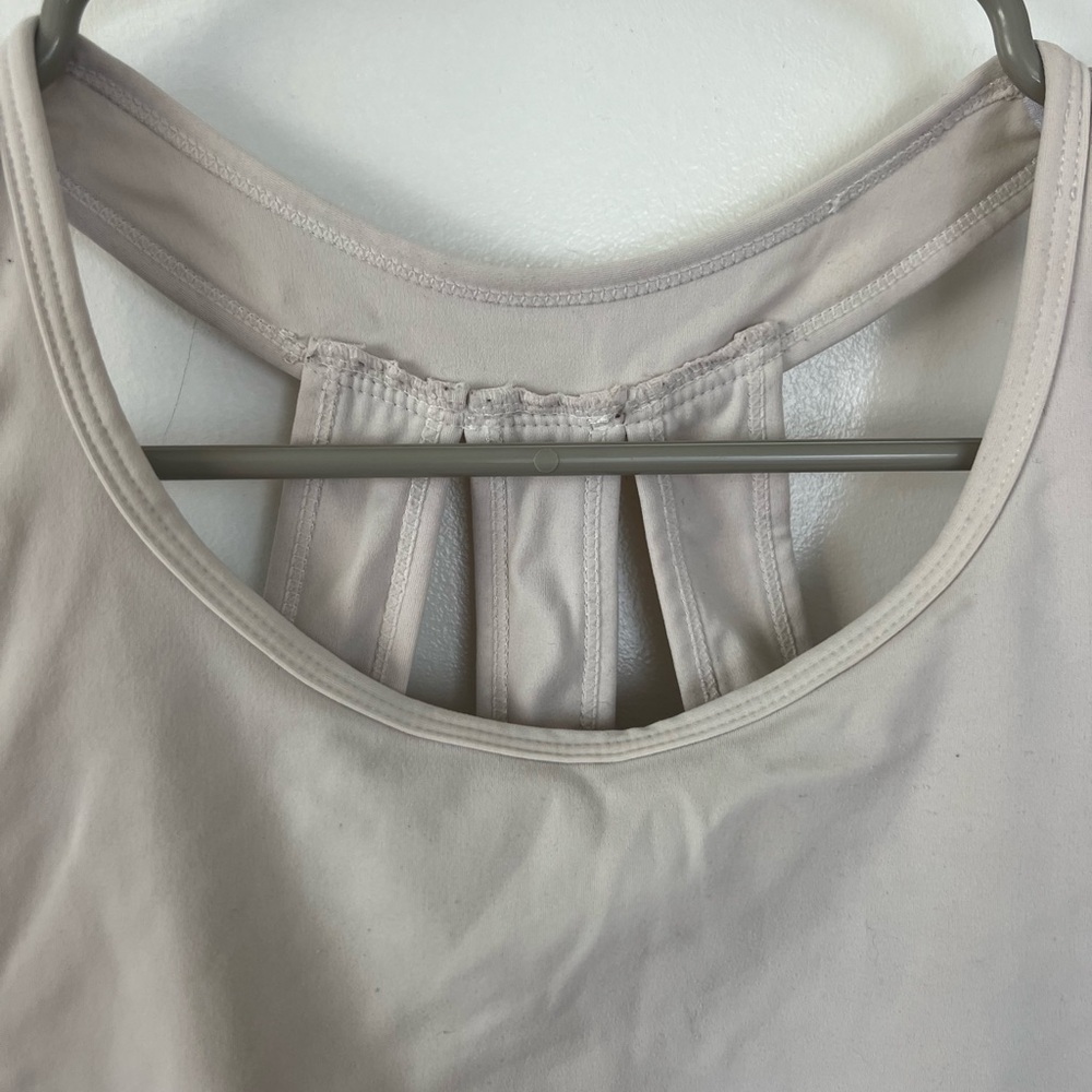 NVGTN sports bra - Picture 5 of 12